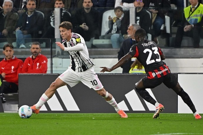 斯洛特：索博无缘世界杯？他在红军经历过失望了，他会没事的（斯洛特谈索博或缺席世界杯：在红军已历经挫折，他会没事的）