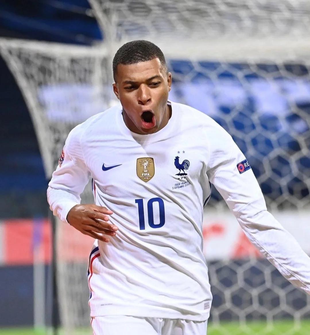 狂轰16脚射门仅1次射正，有统计以来皇马欧冠主场最低（16次射门仅1次射正，皇马欧冠主场创统计以来最低）