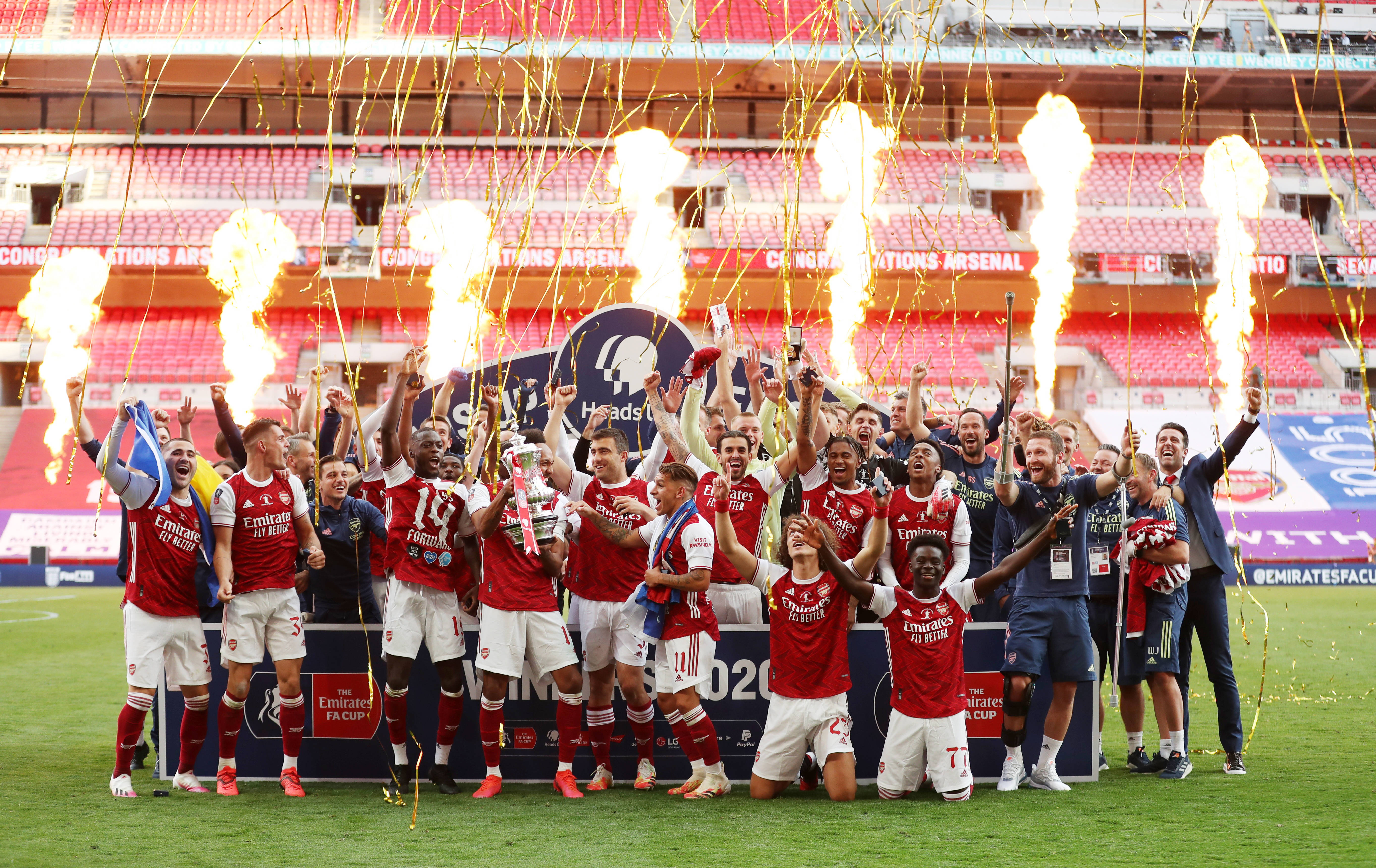 提前一轮降入中甲，长春亚泰18岁门将安智诚：像一场梦（长春亚泰提前一轮降至中甲，18岁门将安智诚：恍如一场梦）