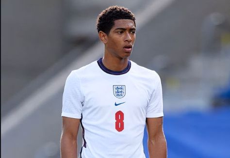 撑起球队前三节！马瑟林&西亚卡姆合砍48分，罚球9中9（前三节扛起大旗！马瑟林与西亚卡姆合得48分，罚球9罚全中）