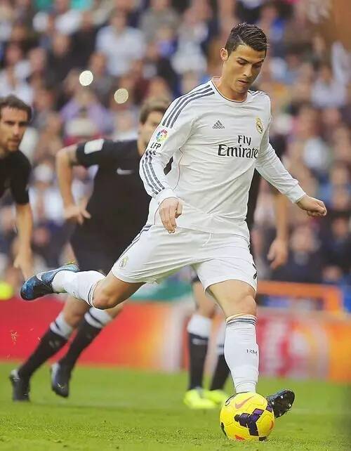 上场仅2分！拉文三分13中8爆砍42+6率队爆冷热火